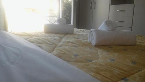 Postel nebo postele na pokoji v ubytování Voula home -IOANNINA-NEOKESARIA