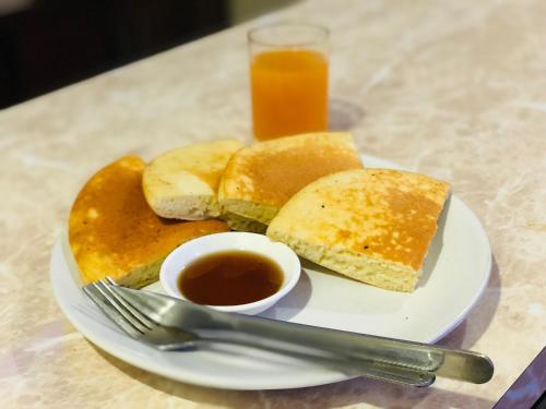 Jídlo v hotelu nebo okolí