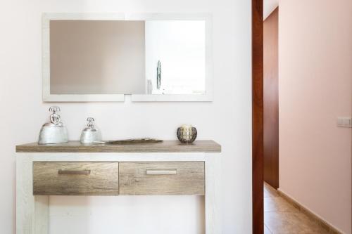 ห้องน้ำของ Home2Book Charming Apartment & Diving La Restinga