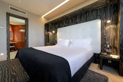Hotel Maydrit Airport photo 21