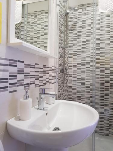 Tanzi Home photo 60