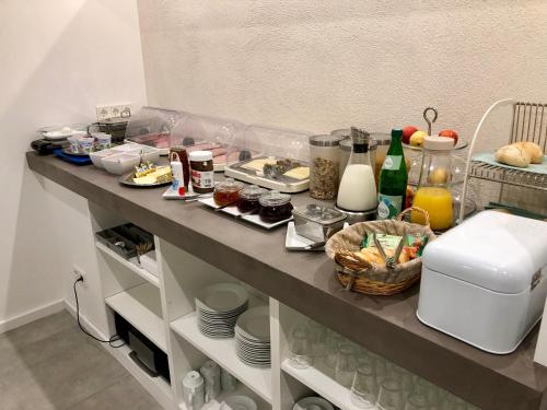 ホテルの敷地内または近くでの食事または食べ物