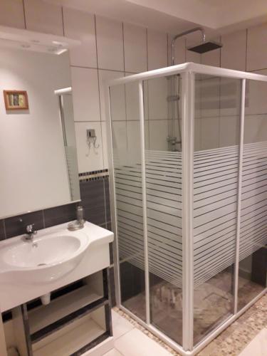 Koupelna v ubytování Gîte Noasol