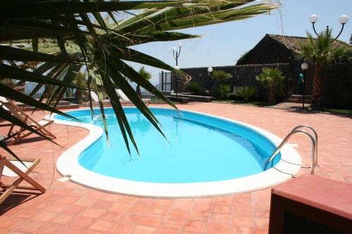 Piscina en o cerca de Borgo Barone