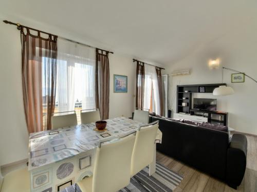 Apartment Željka-3 by Interhome