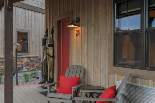 Golden Stone Inn – Photos 3