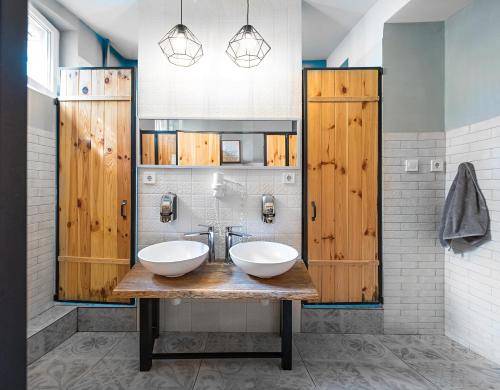 Koupelna v ubytování Eco Hostel DROVA