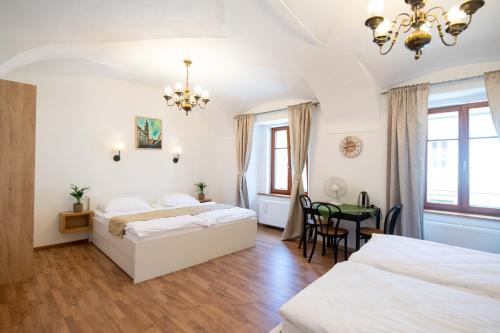 Katil atau katil-katil dalam bilik di Guesthouse Stari Mayr