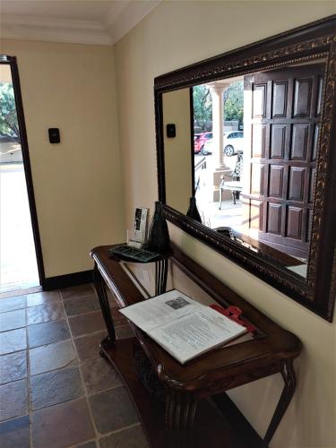 Gambar di galeri bagi Constantia Manor Guest House di Pretoria