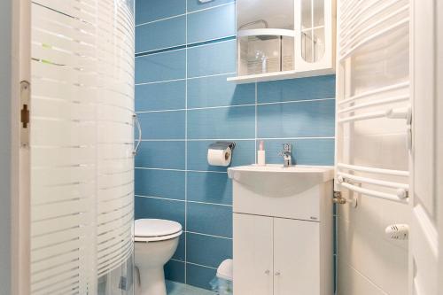 Vonios kambarys apgyvendinimo įstaigoje Dora apartment near Buda Castle with PARKING!