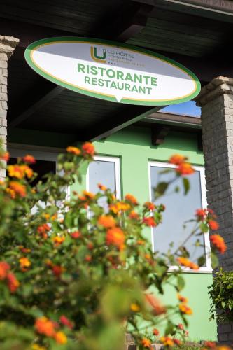 Certifikát, hodnocení, plakát nebo jiný dokument vystavený v ubytování Lu' Hotel Porto Pino