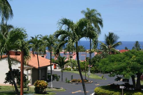 Spacious 1 BR/1 BA Keauhou Gardens condo at Kona Coast Resort