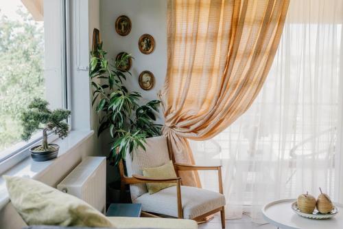 Гостиная зона в Loft Apartments