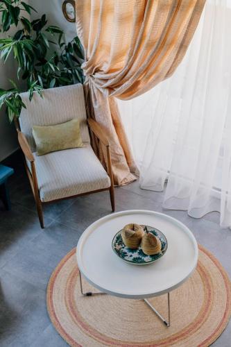 Гостиная зона в Loft Apartments