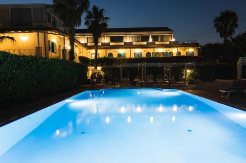 Bazén v ubytování Le Dune Sicily Hotel nebo v jeho okolí