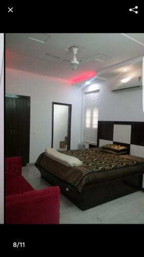Lova arba lovos apgyvendinimo įstaigoje 3 Bhk modern flat at sector 17 faridabad