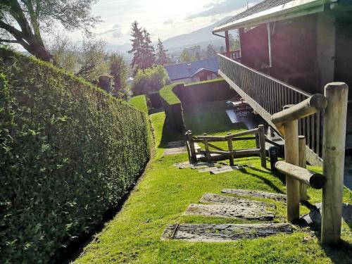 Zahrada ubytování Apartamento con piscina en Osseja
