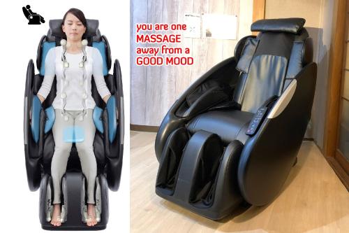a woman is sitting in a baby car seat at Wasaike House in Osaka