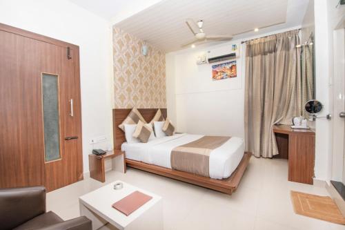 Gallery image of Aishwarya Suites in Mysore
