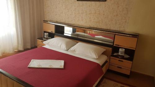 Llit o llits en una habitació de Holiday Home Marija - terrace