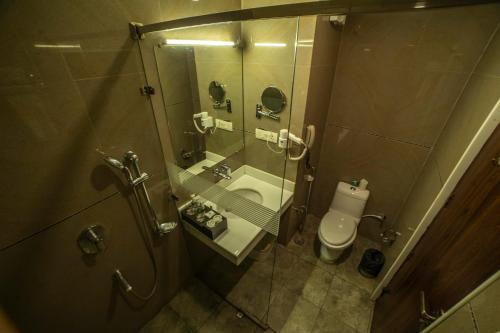 Koupelna v ubytování Hotel JSR Continental