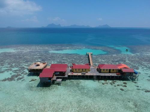 Pemandangan dari udara bagi Egang-egang Resort Bum-Bum Island Semporna