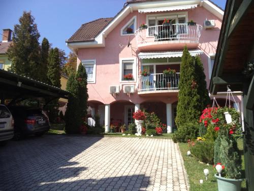 Maria Apartman