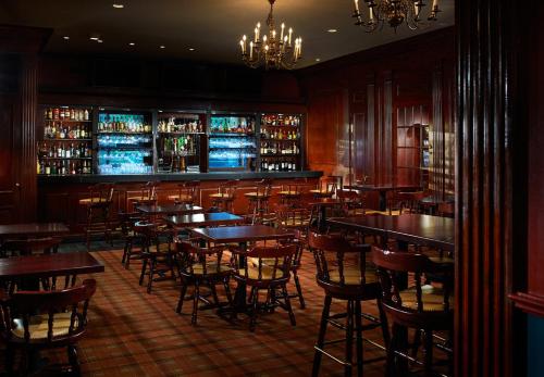 Omni William Penn Hotel Image