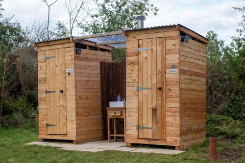 Gallery image of The Moat Lake Glamping Pod in Clare
