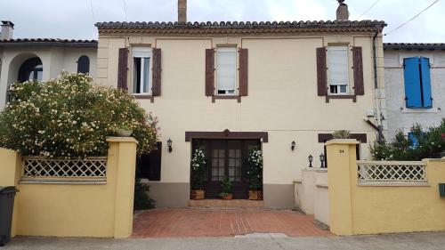 Appartement de 2 Chambres au 1er Etage