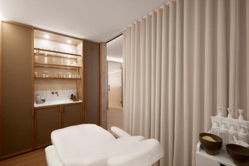 Un baño de Alex Lake Zürich