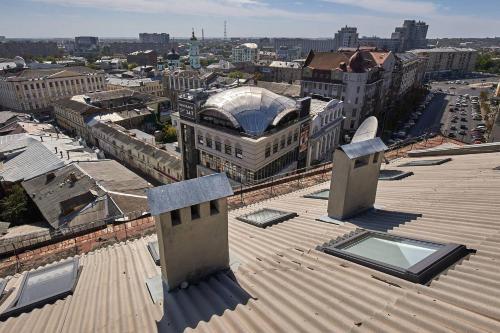 an overhead view of a city with a building at Уникальный двухуровневый пентхаус с террасой (центр) in Kharkiv