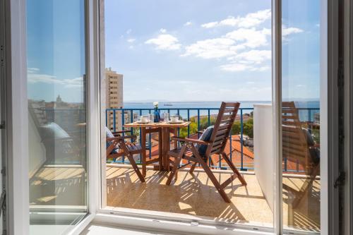 FLH Beato River View with Balcony