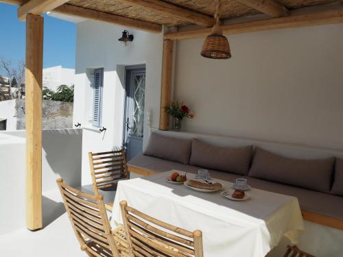 Stella's Home: Old Town Traditional Cretan House