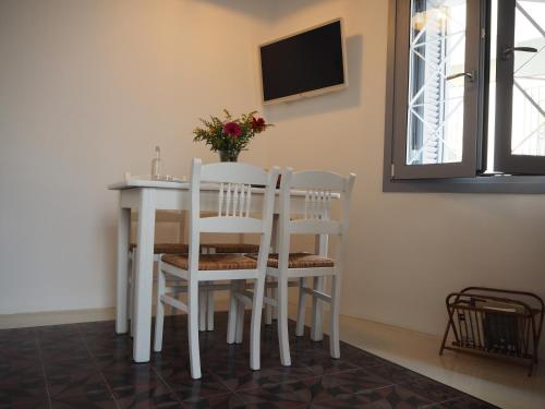 Stella's Home: Old Town Traditional Cretan House