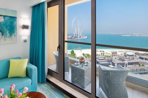 Posezení v ubytování JA Ocean View Hotel, Jumeirah Beach Dubai