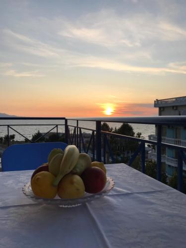 Photo de la galerie de l'établissement Villa Erdeti Studio & Apartment, à Saranda