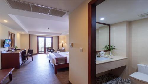 Koupelna v ubytování Hotel De La Renaissance