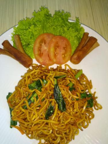 Comida en o cerca de esta villa