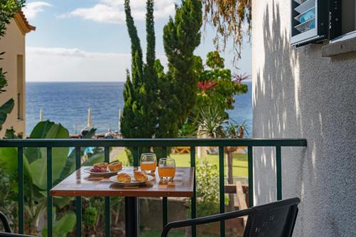 Casa do Lido by an island apart