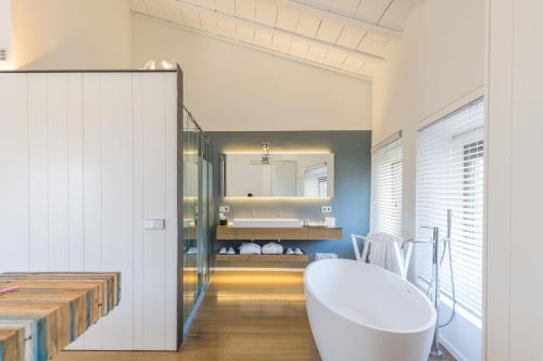 Koupelna v ubytování Hotel Mas Lazuli by Fimedhotels
