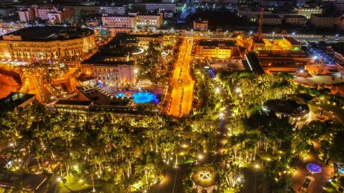 ホテルから撮影された、または一般的なカイロの景色