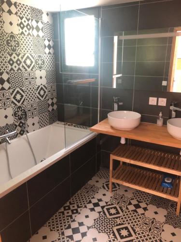 Koupelna v ubytování Villa Marcassin