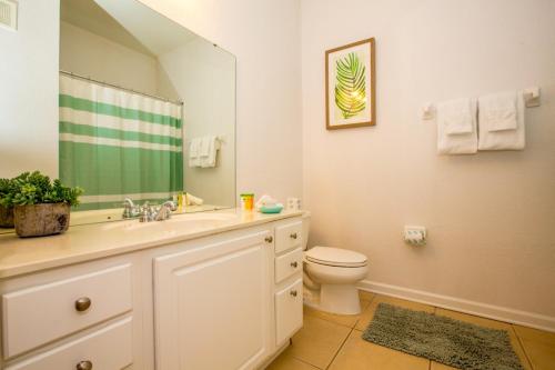 Vista Cay at Epic Universe - Luxury 4 bedroom condo photo 21
