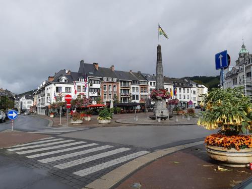 a town with a crosswalk in the middle of a street at Terrasses de Malmedy F&L triplex 214 et studio 320 et 317 et Studio supérieur 340 in Malmedy