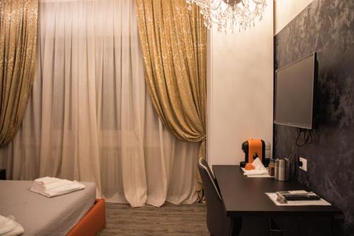 Gallery image of Double A Guest House in Mestre