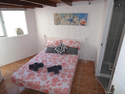 Postel nebo postele na pokoji v ubytování Bungalow Las Américas Beach and Night