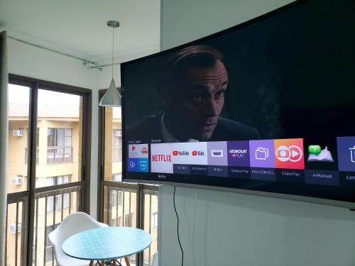 Televisyen dan/atau pusat hiburan di Aldeia dos reis - Condado - Mangaratiba - Loft 405 bl 3