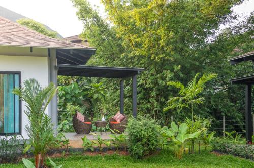 Taman di luar Aonang Eco Villa - SHA Extra Plus