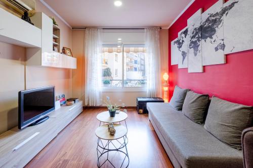 Three Bedroom Apartment in Sants